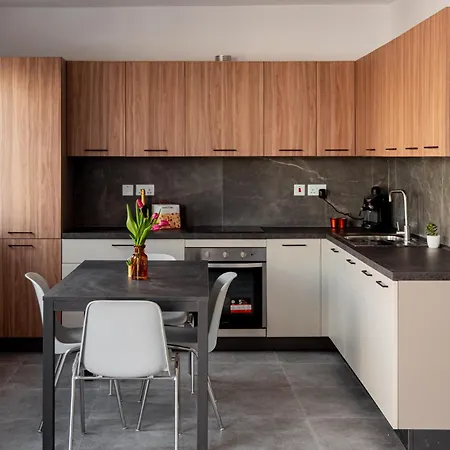 Designer 2bedroom And 2bath By Beyond Air Near Sea Retreat! 公寓 Gzira