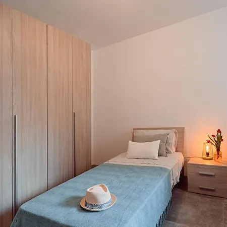 Designer 2bdr And 2bath Near Sea Retreat! Apartment Gzira