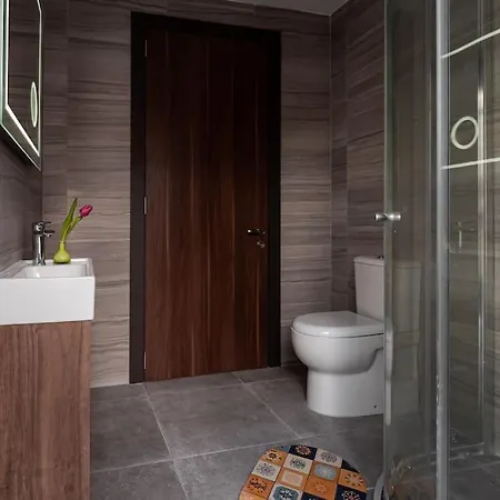 Designer 2Bedroom And 2Bath Apartments By Beyond Air Near Sea Retreat! * Gzira