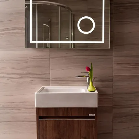 Designer 2Bedroom And 2Bath Apartments By Beyond Air Near Sea Retreat! Lejlighed