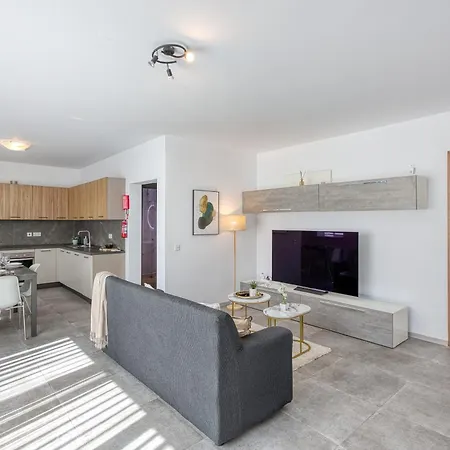 Designer 2bedroom And 2bath By Beyond Air Near Sea Retreat! Apartament *