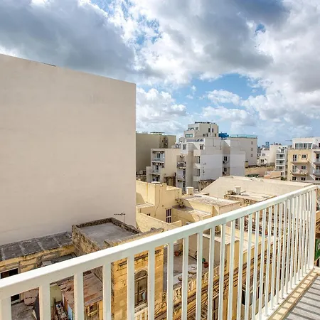 Designer 2bedroom And 2bath By Beyond Air Near Sea Retreat! Gzira
