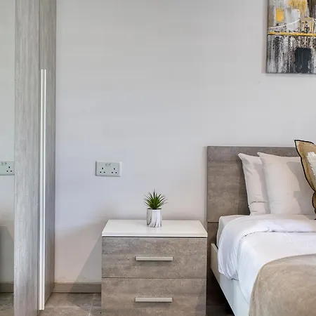 Apartament Designer 2bedroom And 2bath By Beyond Air Near Sea Retreat!
