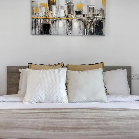 Apartament Designer 2bedroom And 2bath By Beyond Air Near Sea Retreat!