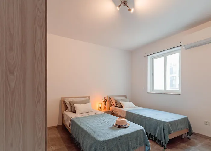 Apartamento Designer 2bedroom And 2bath By Beyond Air Near Sea Retreat!