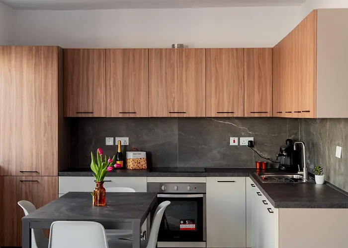 Designer 2bedroom And 2bath By Beyond Air Near Sea Retreat! Apartamento Gzira