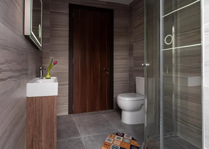 Designer 2bedroom And 2bath By Beyond Air Near Sea Retreat! *