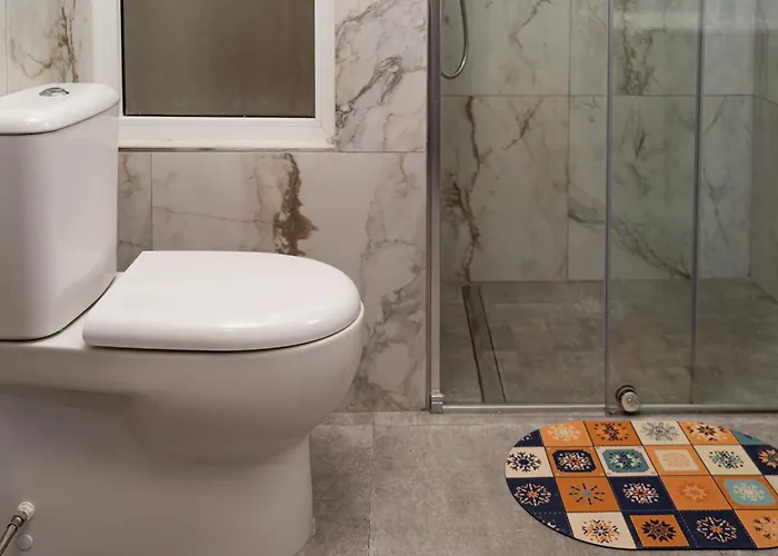 Designer 2bedroom And 2bath By Beyond Air Near Sea Retreat! Apartman